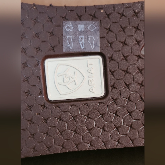 ARIAT COPPER BLANKET EMBOSS NEW‎ IN BOX With Wrapping Two Sz 10 Sz 8.5 - Picture 14 of 15